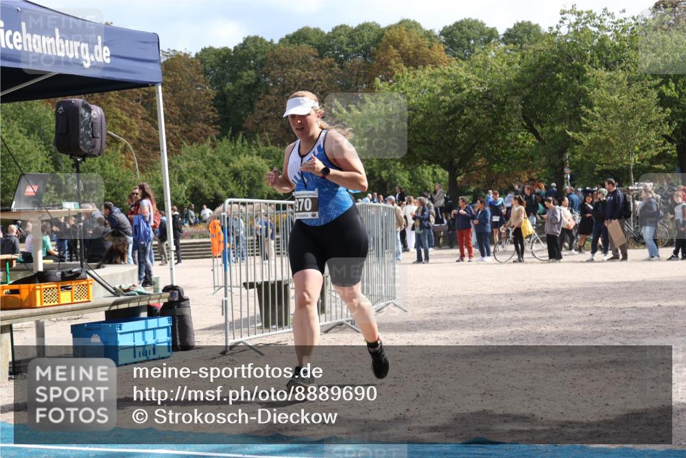 14.09.2025 - Stadtparktriathlon Strokosch-Dieckow http://msf.ph/oto/8889690 14.09.2025 12:45:00 Ziel 970 meine-sportfotos.de