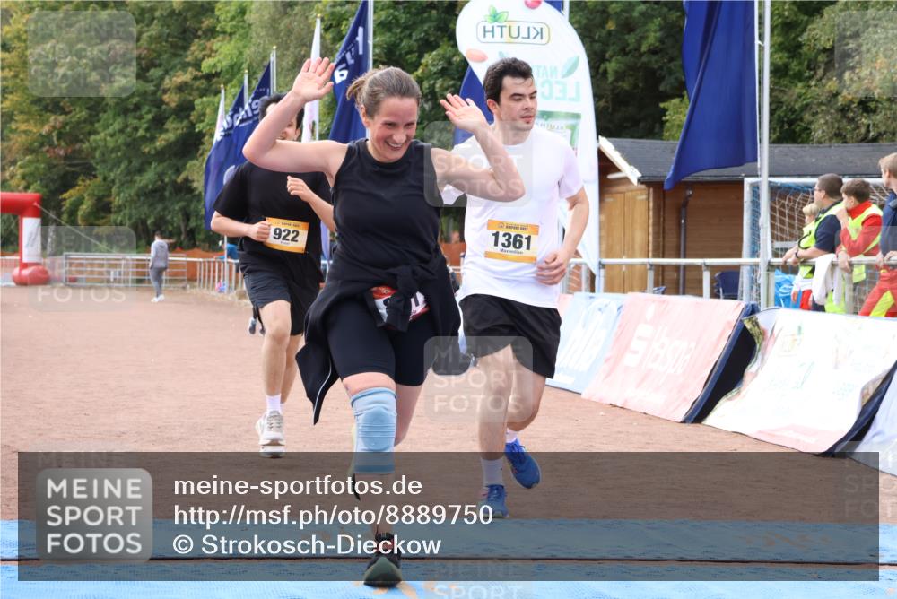 14.09.2025 - Airport Race Strokosch-Dieckow http://msf.ph/oto/8889750 14.09.2025 13:04:36 Ziel 59, 881, 922, 1361, 1888 meine-sportfotos.de