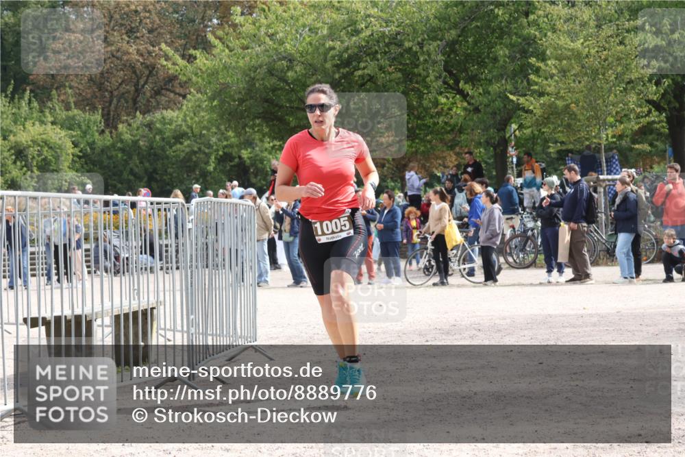 14.09.2025 - Stadtparktriathlon Strokosch-Dieckow http://msf.ph/oto/8889776 14.09.2025 12:45:45 Ziel 1005 meine-sportfotos.de