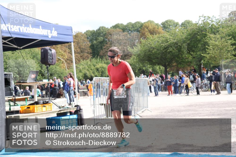 14.09.2025 - Stadtparktriathlon Strokosch-Dieckow http://msf.ph/oto/8889782 14.09.2025 12:45:47 Ziel 1005, 1022 meine-sportfotos.de