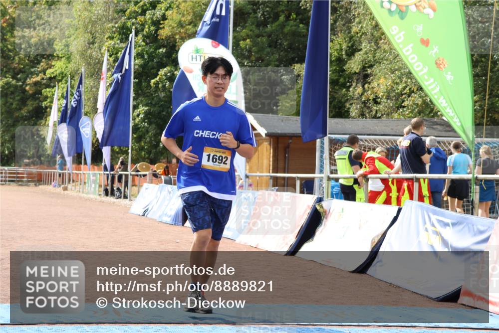 14.09.2025 - Airport Race Strokosch-Dieckow http://msf.ph/oto/8889821 14.09.2025 13:05:14 Ziel 1692 meine-sportfotos.de