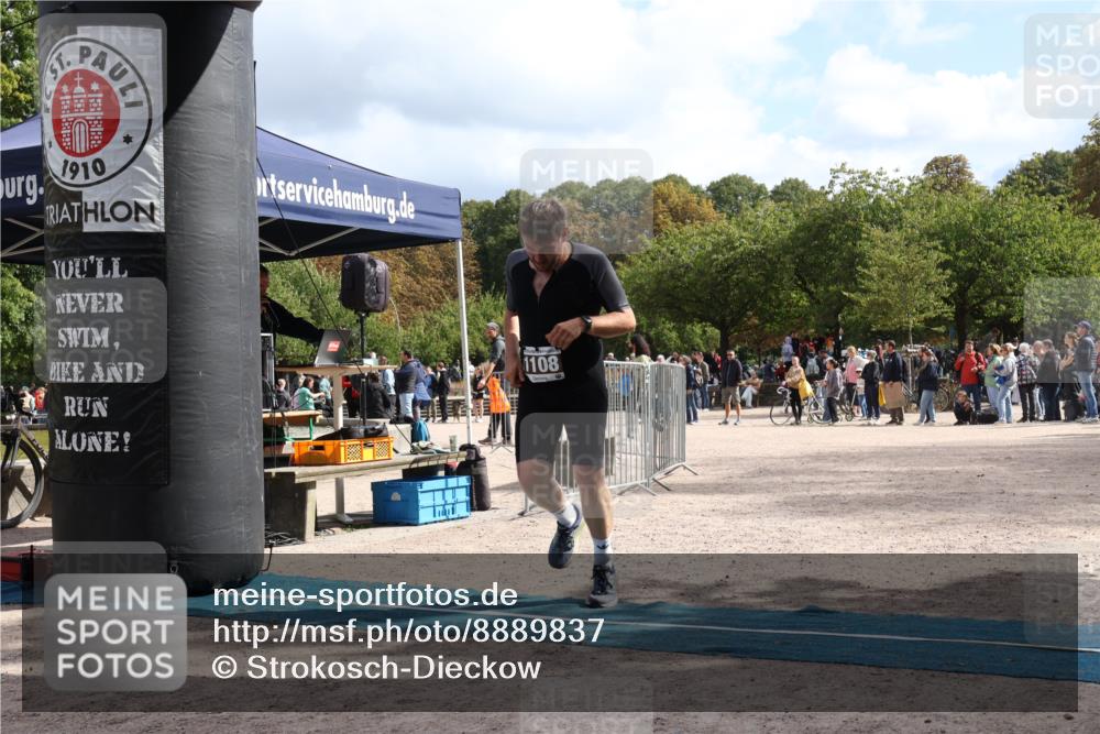 14.09.2025 - Stadtparktriathlon Strokosch-Dieckow http://msf.ph/oto/8889837 14.09.2025 12:46:36 Ziel 1108 meine-sportfotos.de