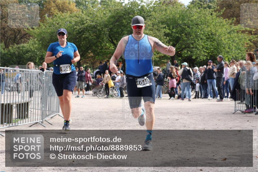 14.09.2025 - Stadtparktriathlon Strokosch-Dieckow http://msf.ph/oto/8889853 14.09.2025 12:46:55 Ziel 931, 958, 1046 meine-sportfotos.de