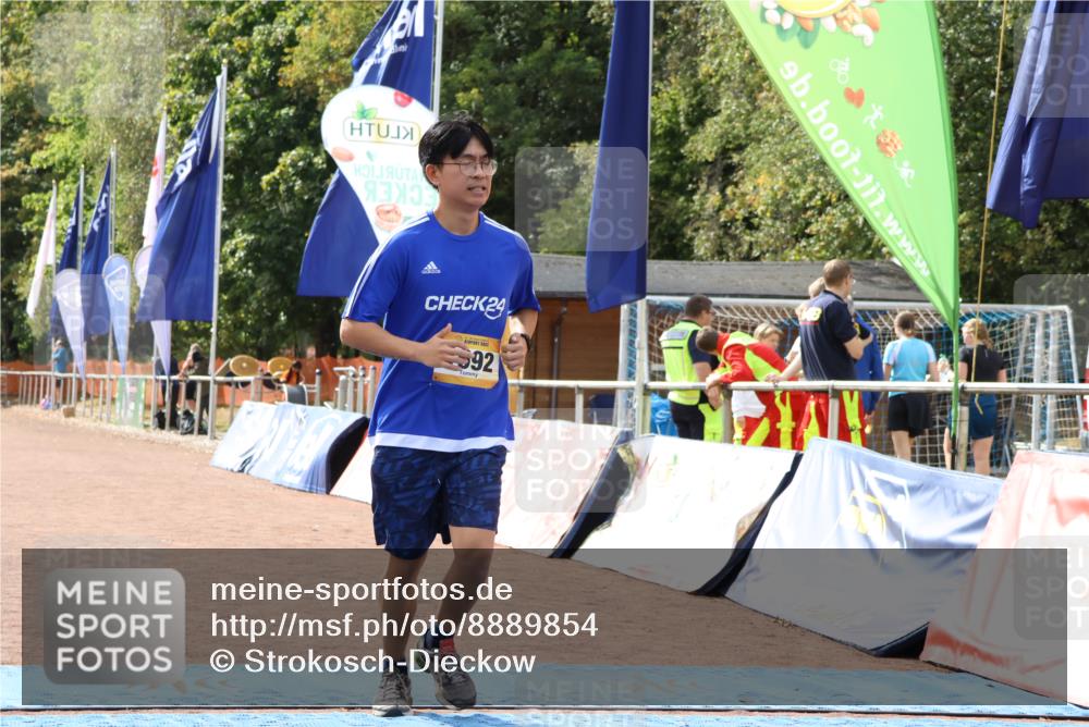 14.09.2025 - Airport Race Strokosch-Dieckow http://msf.ph/oto/8889854 14.09.2025 13:05:14 Ziel 1692 meine-sportfotos.de