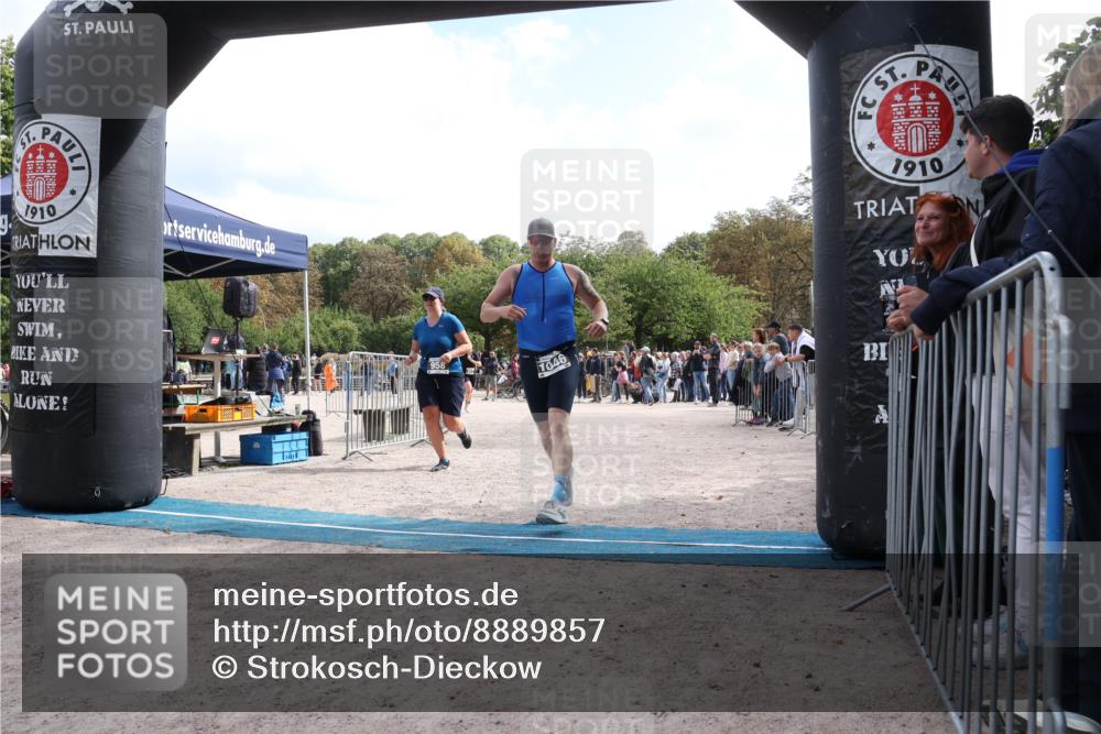 14.09.2025 - Stadtparktriathlon Strokosch-Dieckow http://msf.ph/oto/8889857 14.09.2025 12:46:56 Ziel 931, 958, 1046 meine-sportfotos.de