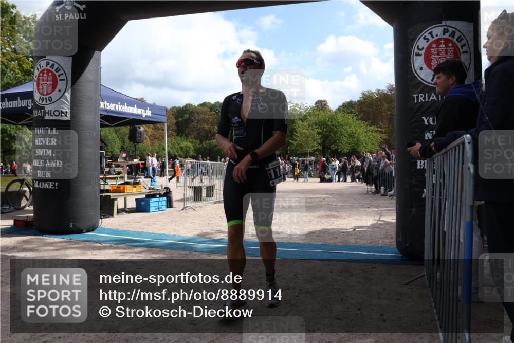 14.09.2025 - Stadtparktriathlon Strokosch-Dieckow http://msf.ph/oto/8889914 14.09.2025 12:47:33 Ziel 1125, 1188 meine-sportfotos.de