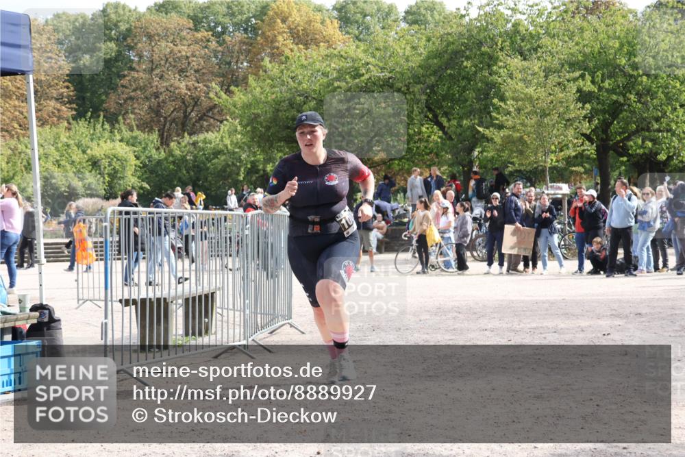 14.09.2025 - Stadtparktriathlon Strokosch-Dieckow http://msf.ph/oto/8889927 14.09.2025 12:47:42 Ziel 1008 meine-sportfotos.de