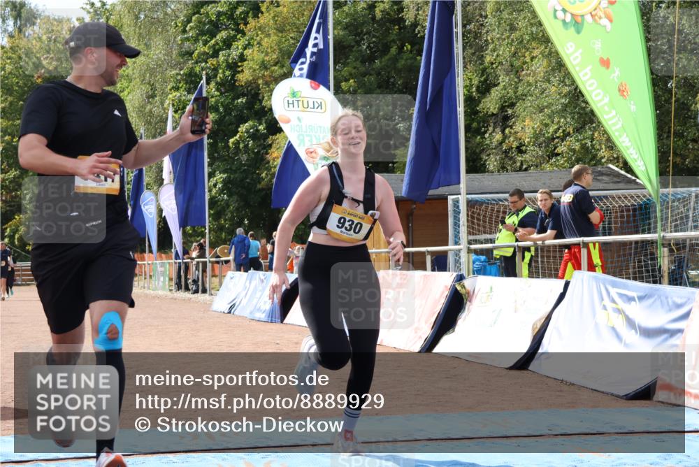 14.09.2025 - Airport Race Strokosch-Dieckow http://msf.ph/oto/8889929 14.09.2025 13:05:46 Ziel 930 meine-sportfotos.de