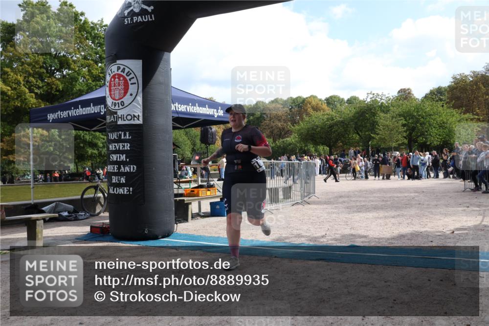 14.09.2025 - Stadtparktriathlon Strokosch-Dieckow http://msf.ph/oto/8889935 14.09.2025 12:47:43 Ziel 1008 meine-sportfotos.de