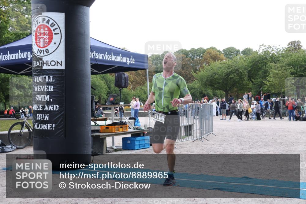 14.09.2025 - Stadtparktriathlon Strokosch-Dieckow http://msf.ph/oto/8889965 14.09.2025 12:48:26 Ziel 1168 meine-sportfotos.de