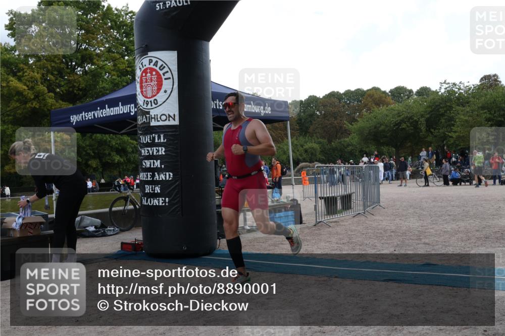 14.09.2025 - Stadtparktriathlon Strokosch-Dieckow http://msf.ph/oto/8890001 14.09.2025 12:51:10 Ziel 1162, 1186 meine-sportfotos.de
