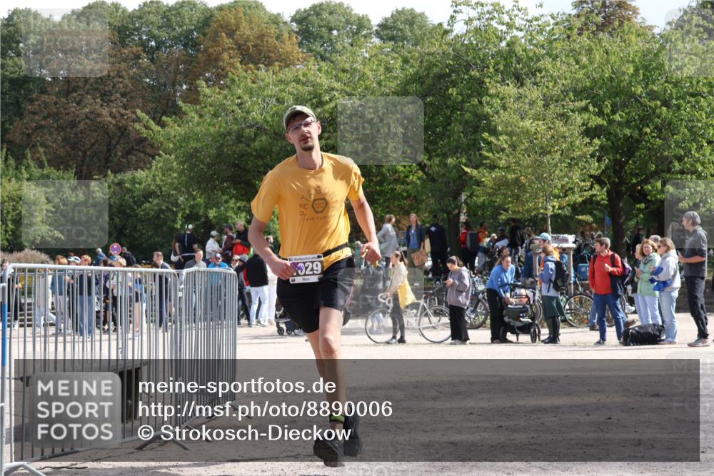 14.09.2025 - Stadtparktriathlon Strokosch-Dieckow http://msf.ph/oto/8890006 14.09.2025 12:51:44 Ziel 1029 meine-sportfotos.de