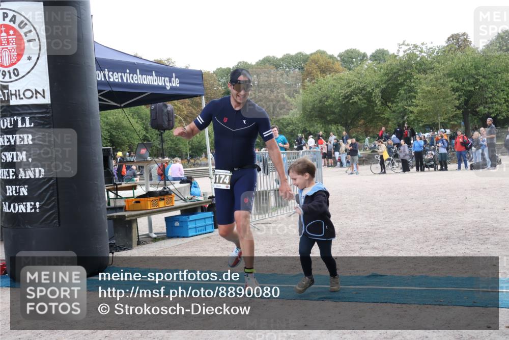 14.09.2025 - Stadtparktriathlon Strokosch-Dieckow http://msf.ph/oto/8890080 14.09.2025 12:52:28 Ziel 1098, 1174, 1209 meine-sportfotos.de