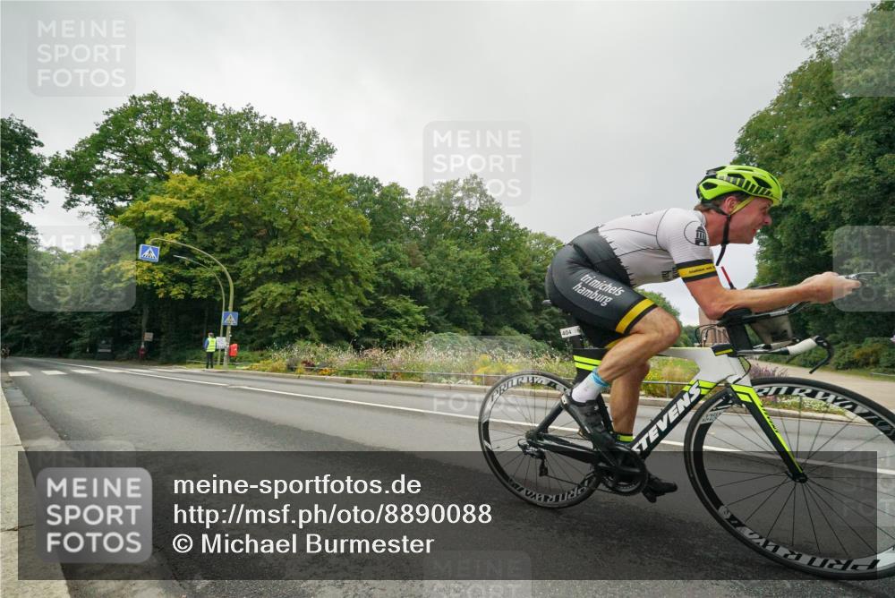14.09.2025 - Stadtparktriathlon Michael Burmester http://msf.ph/oto/8890088 14.09.2025 09:27:49 Radfahren 380, 386, 401, 404, 505, 506 meine-sportfotos.de