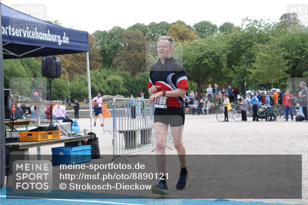 14.09.2025 - Stadtparktriathlon Strokosch-Dieckow http://msf.ph/oto/8890121 14.09.2025 12:54:17 Ziel 1172, 1189 meine-sportfotos.de