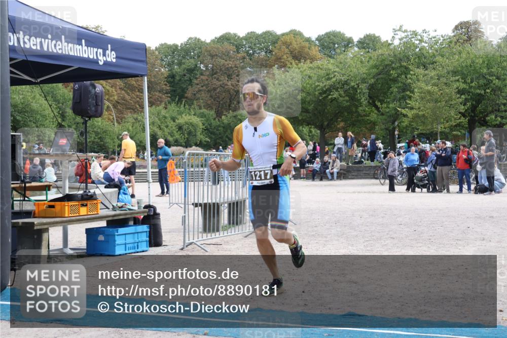 14.09.2025 - Stadtparktriathlon Strokosch-Dieckow http://msf.ph/oto/8890181 14.09.2025 12:54:45 Ziel 1217 meine-sportfotos.de