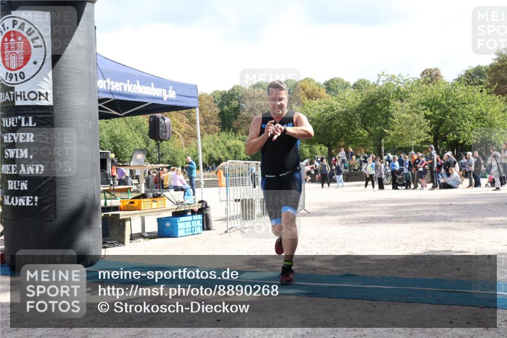 14.09.2025 - Stadtparktriathlon Strokosch-Dieckow http://msf.ph/oto/8890268 14.09.2025 12:56:12 Ziel 1121 meine-sportfotos.de
