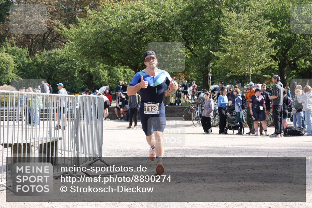 14.09.2025 - Stadtparktriathlon Strokosch-Dieckow http://msf.ph/oto/8890274 14.09.2025 12:56:32 Ziel 1128 meine-sportfotos.de
