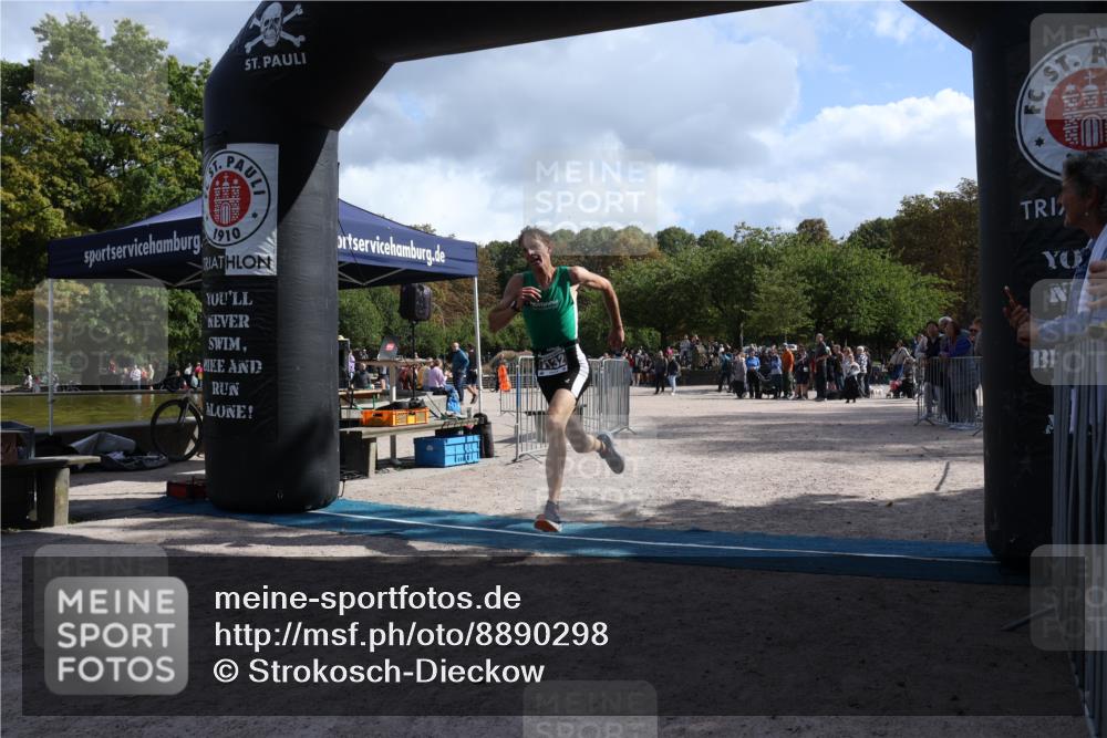 14.09.2025 - Stadtparktriathlon Strokosch-Dieckow http://msf.ph/oto/8890298 14.09.2025 12:56:51 Ziel 1132 meine-sportfotos.de