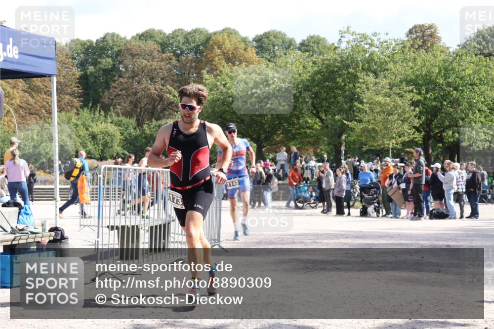 14.09.2025 - Stadtparktriathlon Strokosch-Dieckow http://msf.ph/oto/8890309 14.09.2025 12:57:49 Ziel 1143, 1160, 1173 meine-sportfotos.de