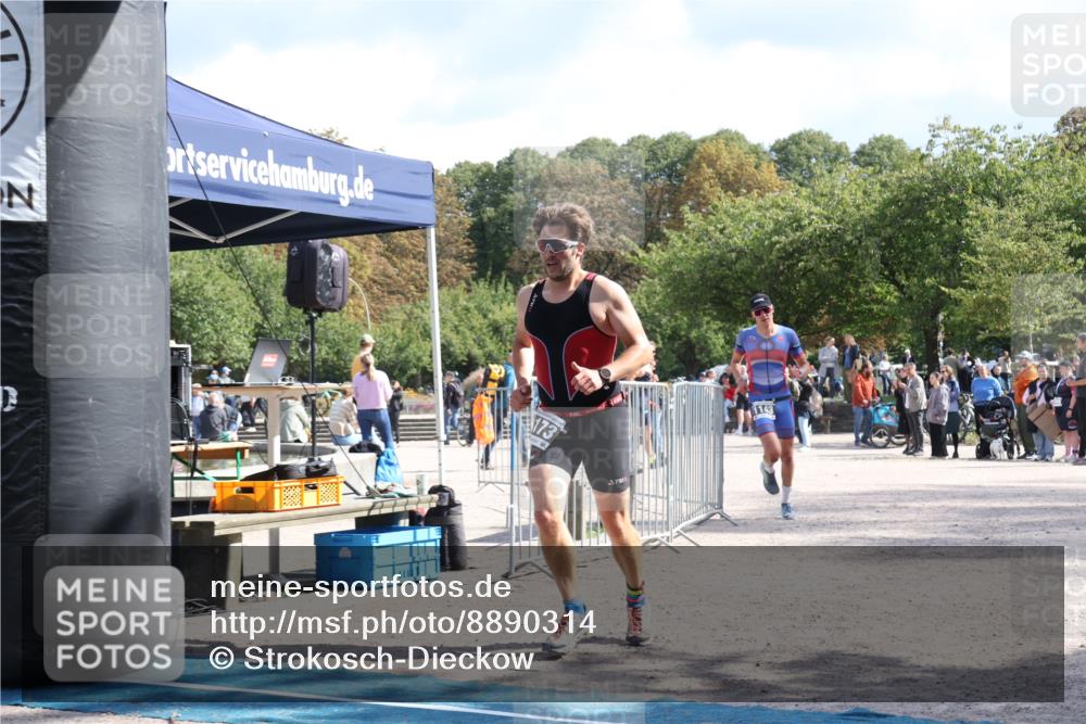 14.09.2025 - Stadtparktriathlon Strokosch-Dieckow http://msf.ph/oto/8890314 14.09.2025 12:57:50 Ziel 1143, 1160, 1173 meine-sportfotos.de