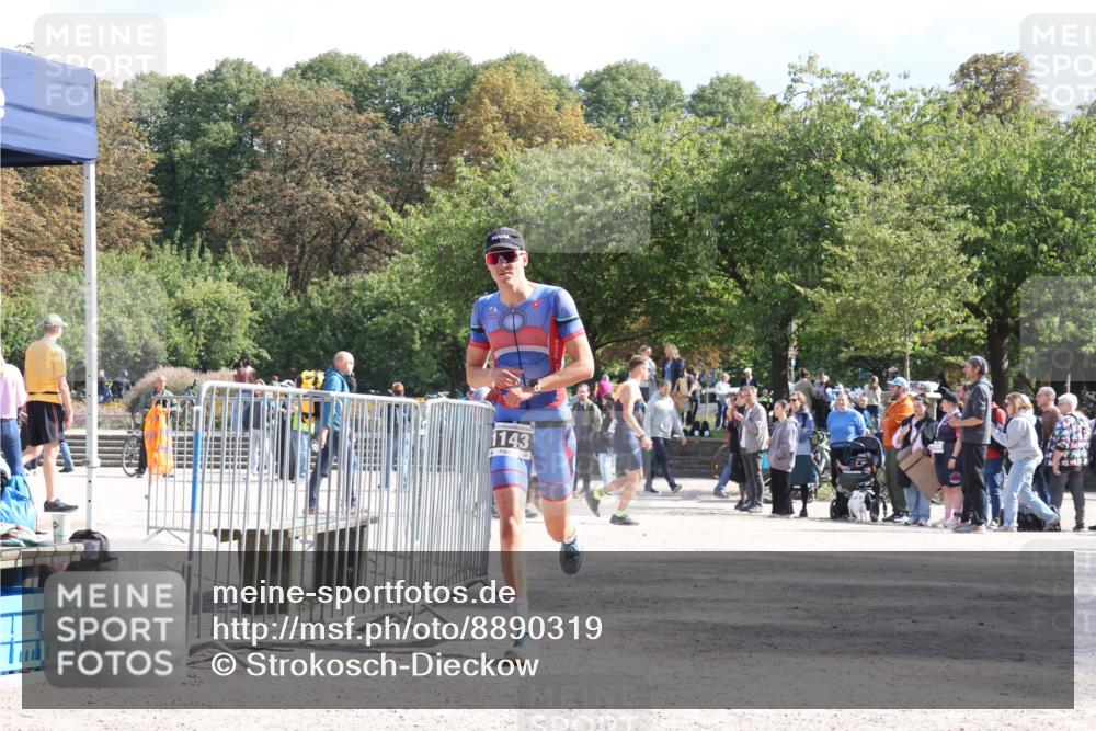 14.09.2025 - Stadtparktriathlon Strokosch-Dieckow http://msf.ph/oto/8890319 14.09.2025 12:57:51 Ziel 1143, 1160, 1173 meine-sportfotos.de