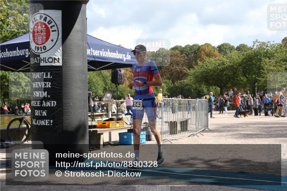 14.09.2025 - Stadtparktriathlon Strokosch-Dieckow http://msf.ph/oto/8890328 14.09.2025 12:57:52 Ziel 1143, 1160, 1173 meine-sportfotos.de