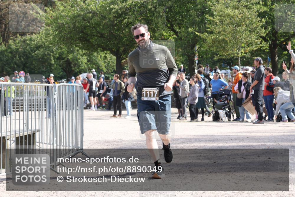 14.09.2025 - Stadtparktriathlon Strokosch-Dieckow http://msf.ph/oto/8890349 14.09.2025 12:58:11 Ziel 1117 meine-sportfotos.de