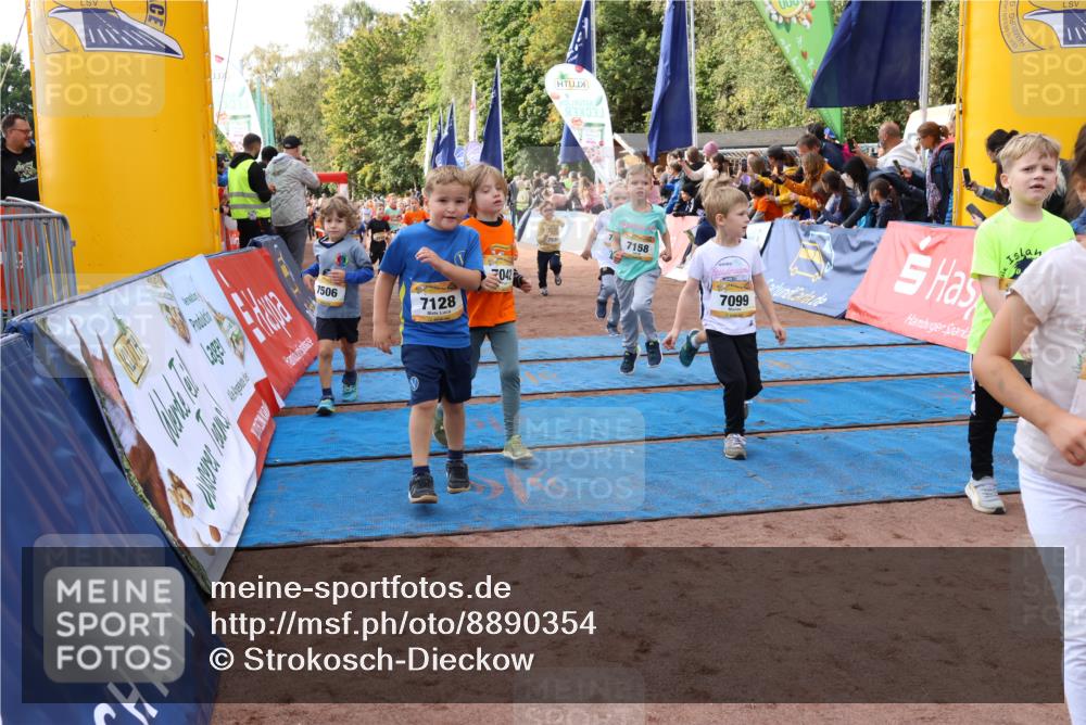 14.09.2025 - Airport Race Strokosch-Dieckow http://msf.ph/oto/8890354 14.09.2025 11:20:54 Ziel  meine-sportfotos.de