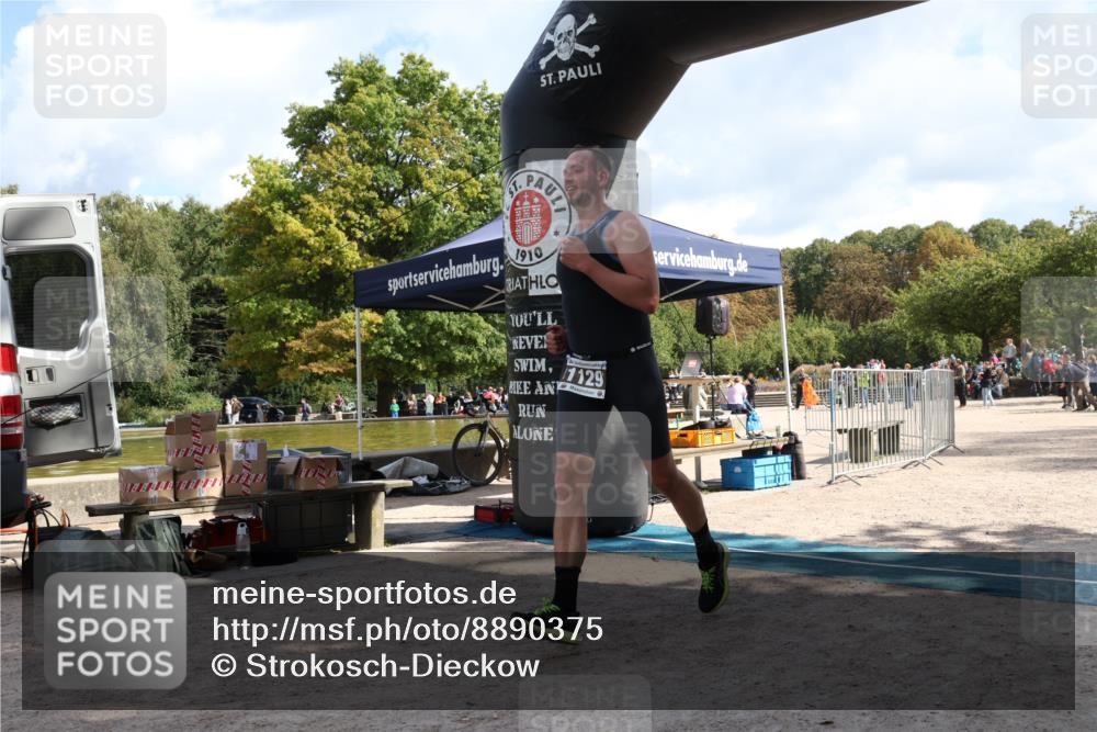 14.09.2025 - Stadtparktriathlon Strokosch-Dieckow http://msf.ph/oto/8890375 14.09.2025 12:58:23 Ziel 1129 meine-sportfotos.de