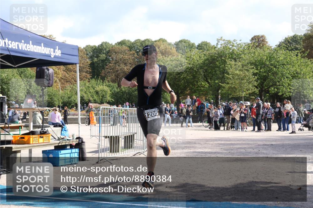 14.09.2025 - Stadtparktriathlon Strokosch-Dieckow http://msf.ph/oto/8890384 14.09.2025 12:58:31 Ziel 1205 meine-sportfotos.de