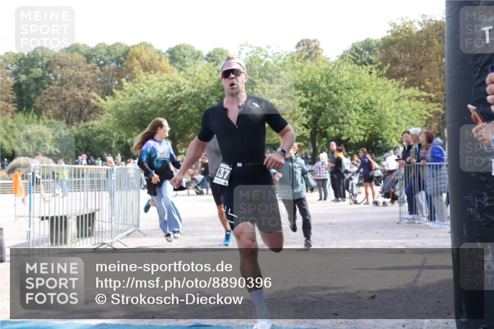 14.09.2025 - Stadtparktriathlon Strokosch-Dieckow http://msf.ph/oto/8890396 14.09.2025 12:59:36 Ziel 1137, 1144, 1171 meine-sportfotos.de