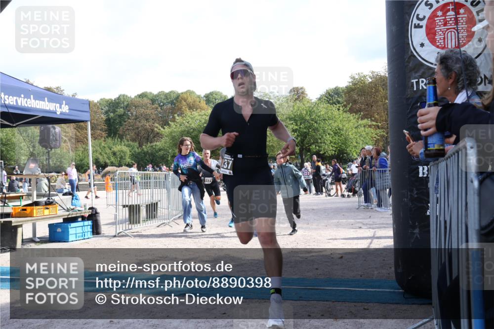 14.09.2025 - Stadtparktriathlon Strokosch-Dieckow http://msf.ph/oto/8890398 14.09.2025 12:59:37 Ziel 1137, 1144, 1171 meine-sportfotos.de