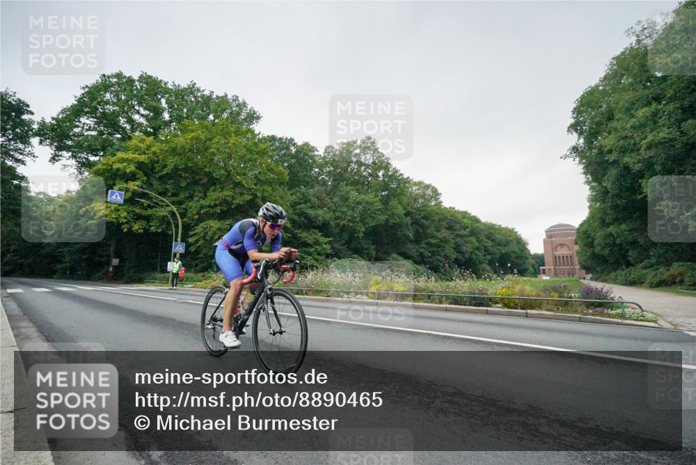 14.09.2025 - Stadtparktriathlon Michael Burmester http://msf.ph/oto/8890465 14.09.2025 09:44:59 Radfahren 457 meine-sportfotos.de