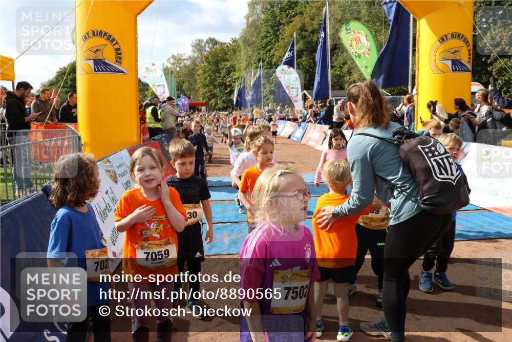 14.09.2025 - Airport Race Strokosch-Dieckow http://msf.ph/oto/8890565 14.09.2025 11:21:02 Ziel  meine-sportfotos.de