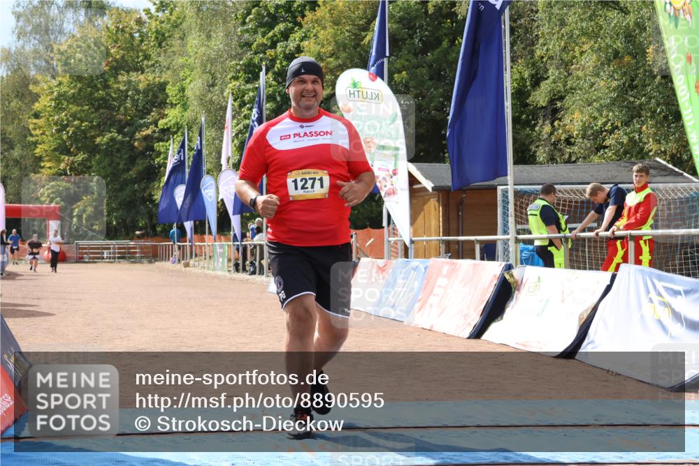 14.09.2025 - Airport Race Strokosch-Dieckow http://msf.ph/oto/8890595 14.09.2025 13:08:07 Ziel 1271 meine-sportfotos.de
