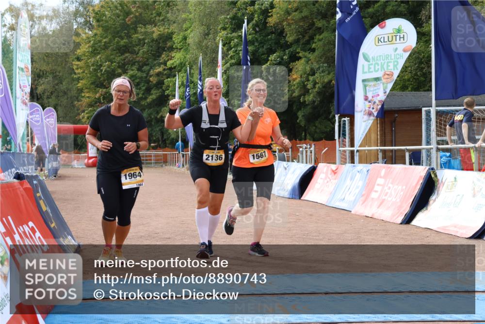 14.09.2025 - Airport Race Strokosch-Dieckow http://msf.ph/oto/8890743 14.09.2025 13:09:00 Ziel 1567, 2136 meine-sportfotos.de
