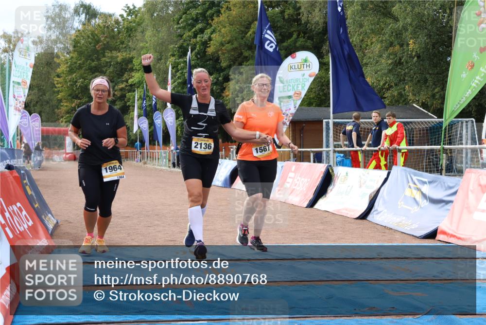14.09.2025 - Airport Race Strokosch-Dieckow http://msf.ph/oto/8890768 14.09.2025 13:09:01 Ziel 1567, 2136 meine-sportfotos.de