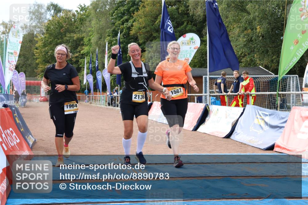 14.09.2025 - Airport Race Strokosch-Dieckow http://msf.ph/oto/8890783 14.09.2025 13:09:01 Ziel 1567, 2136 meine-sportfotos.de