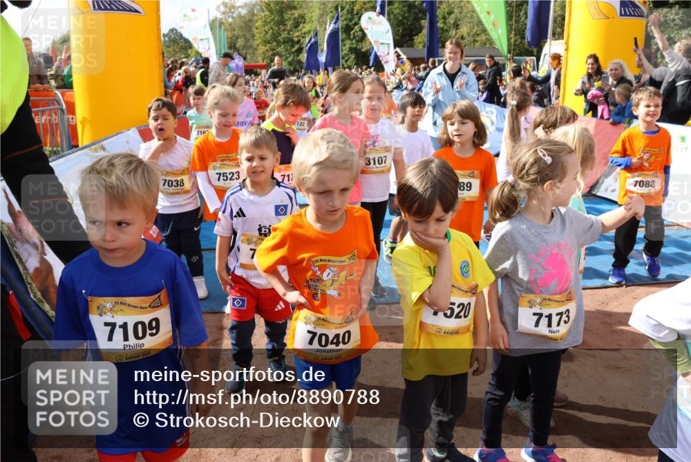 14.09.2025 - Airport Race Strokosch-Dieckow http://msf.ph/oto/8890788 14.09.2025 11:21:22 Ziel  meine-sportfotos.de