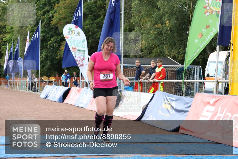 14.09.2025 - Airport Race Strokosch-Dieckow http://msf.ph/oto/8890855 14.09.2025 13:10:04 Ziel 781, 4247 meine-sportfotos.de