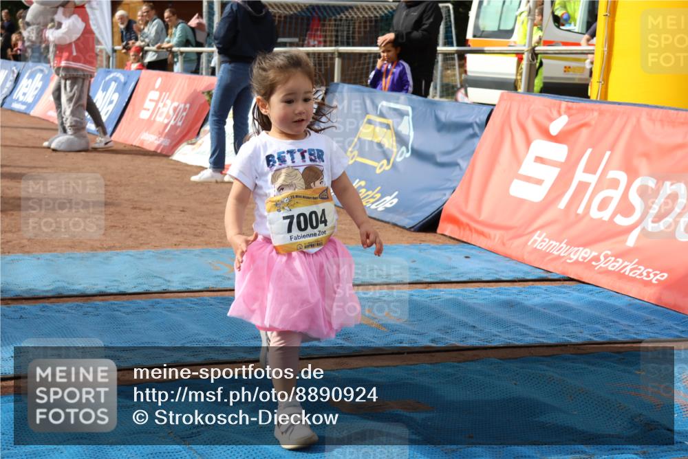 14.09.2025 - Airport Race Strokosch-Dieckow http://msf.ph/oto/8890924 14.09.2025 11:22:54 Ziel  meine-sportfotos.de