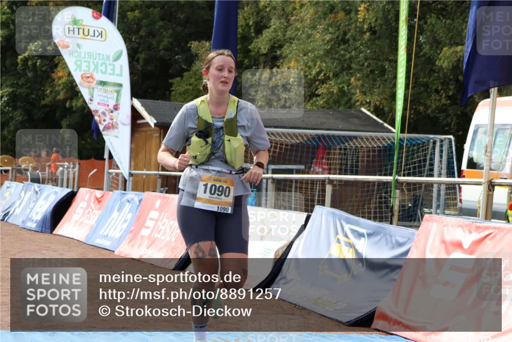 14.09.2025 - Airport Race Strokosch-Dieckow http://msf.ph/oto/8891257 14.09.2025 13:14:32 Ziel 1090 meine-sportfotos.de