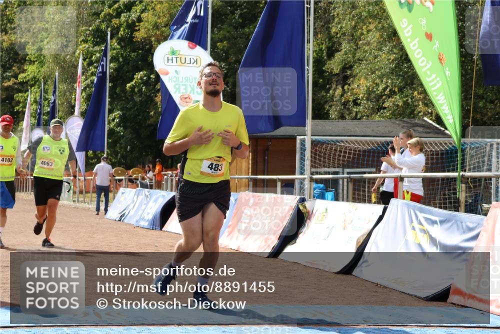 14.09.2025 - Airport Race Strokosch-Dieckow http://msf.ph/oto/8891455 14.09.2025 13:17:03 Ziel 483, 4063, 4102 meine-sportfotos.de