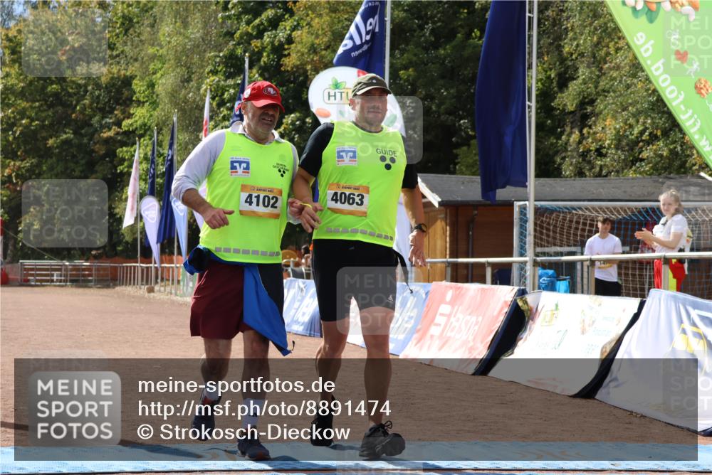 14.09.2025 - Airport Race Strokosch-Dieckow http://msf.ph/oto/8891474 14.09.2025 13:17:07 Ziel 483, 4063, 4102 meine-sportfotos.de
