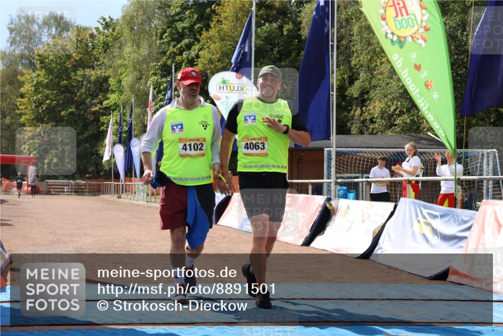 14.09.2025 - Airport Race Strokosch-Dieckow http://msf.ph/oto/8891501 14.09.2025 13:17:07 Ziel 483, 4063, 4102 meine-sportfotos.de