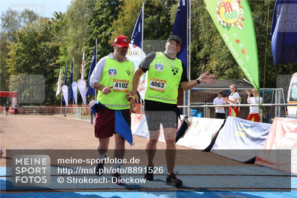 14.09.2025 - Airport Race Strokosch-Dieckow http://msf.ph/oto/8891526 14.09.2025 13:17:07 Ziel 483, 4063, 4102 meine-sportfotos.de