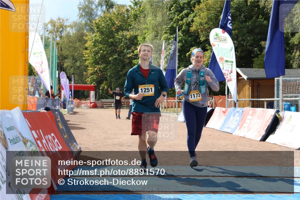 14.09.2025 - Airport Race Strokosch-Dieckow http://msf.ph/oto/8891570 14.09.2025 13:17:32 Ziel 1173, 1251 meine-sportfotos.de