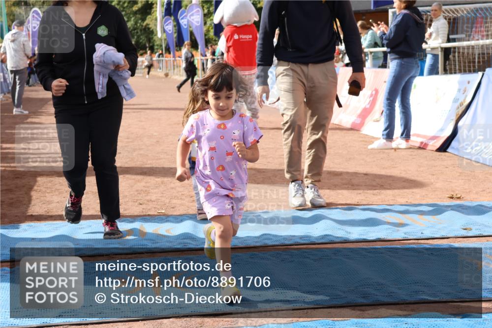 14.09.2025 - Airport Race Strokosch-Dieckow http://msf.ph/oto/8891706 14.09.2025 11:23:33 Ziel  meine-sportfotos.de