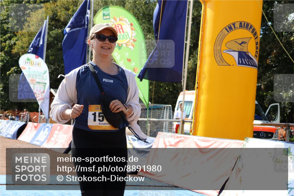 14.09.2025 - Airport Race Strokosch-Dieckow http://msf.ph/oto/8891980 14.09.2025 13:23:05 Ziel 1517 meine-sportfotos.de